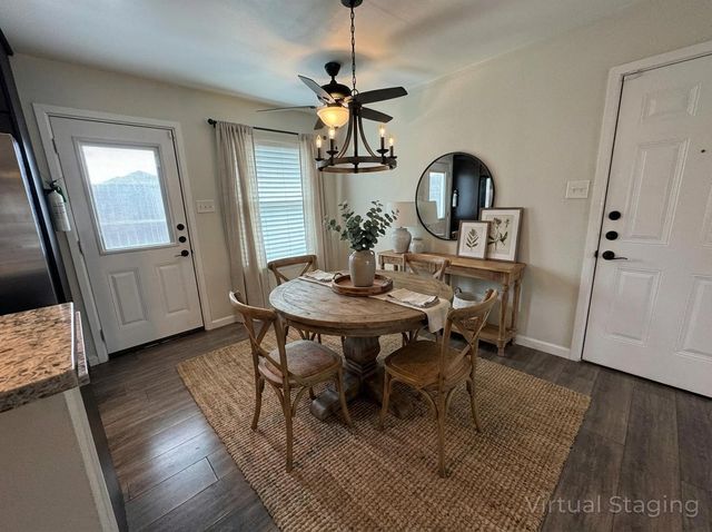 2006 Ash ST, Georgetown, TX 78626