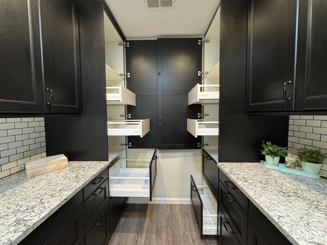 2006 Ash ST, Georgetown, TX 78626