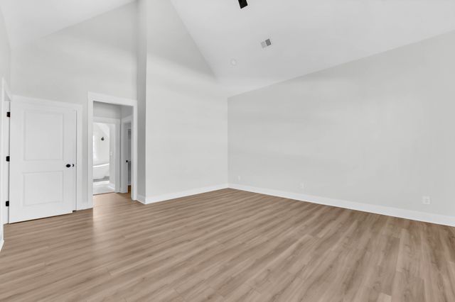 2457 Ellsworth Dr, Clarksville, TN 37043