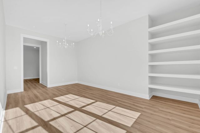 2457 Ellsworth Dr, Clarksville, TN 37043