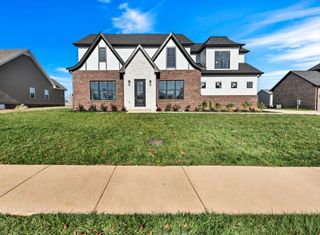 2457 Ellsworth Dr, Clarksville, TN 37043