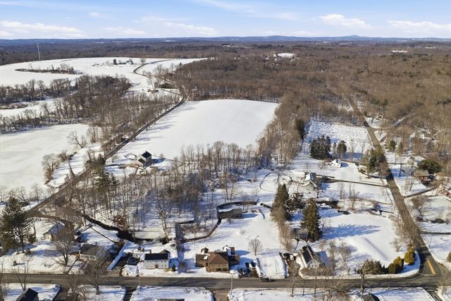 650 Central Turnpike, Sutton, MA 01590