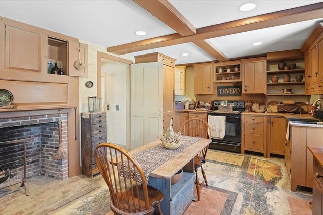 650 Central Turnpike, Sutton, MA 01590