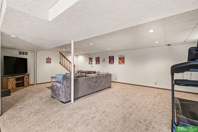 13007 S 29 Avenue, Bellevue, NE 68123