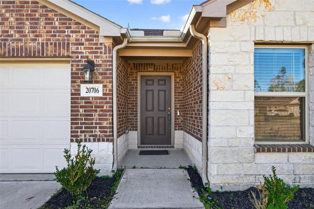 20706 Southern Woods Drive, New Caney, TX 77357