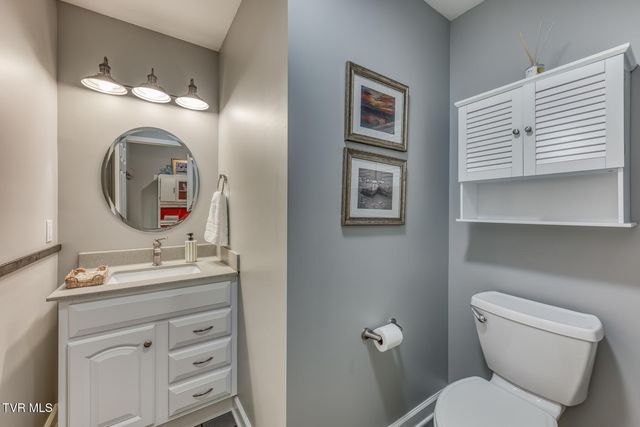 394 Kings Road, Piney Flats, TN 37686