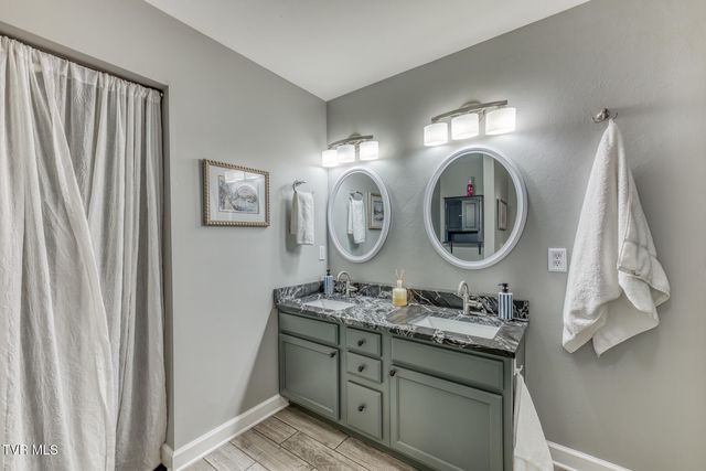394 Kings Road, Piney Flats, TN 37686