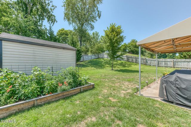 394 Kings Road, Piney Flats, TN 37686
