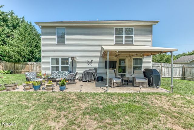 394 Kings Road, Piney Flats, TN 37686