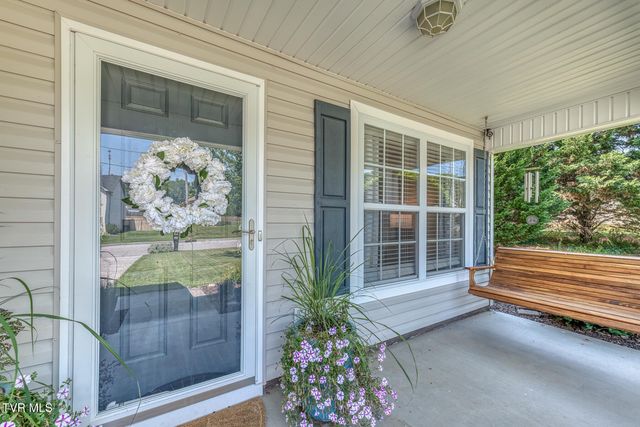 394 Kings Road, Piney Flats, TN 37686