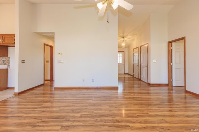 1901 N Oriole Drive, Muncie, IN 47304