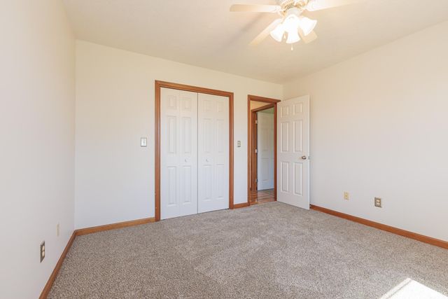 1901 N Oriole Drive, Muncie, IN 47304