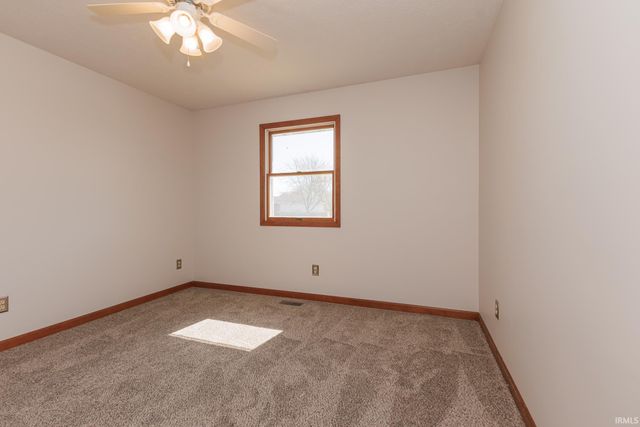 1901 N Oriole Drive, Muncie, IN 47304