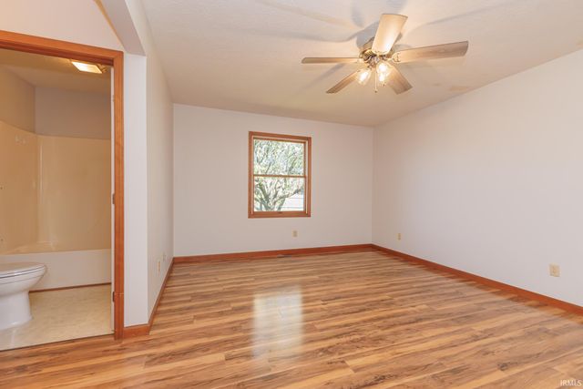 1901 N Oriole Drive, Muncie, IN 47304