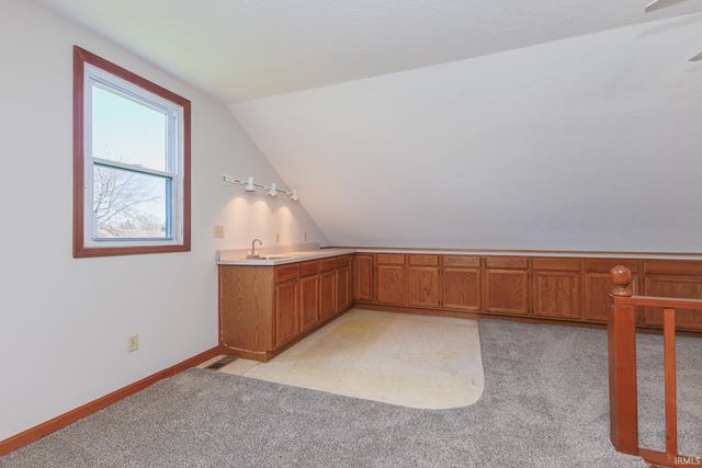 1901 N Oriole Drive, Muncie, IN 47304