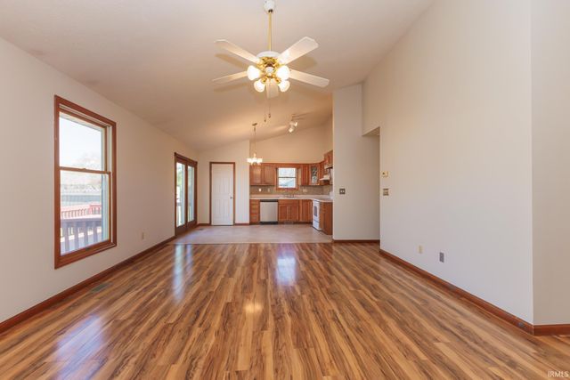 1901 N Oriole Drive, Muncie, IN 47304