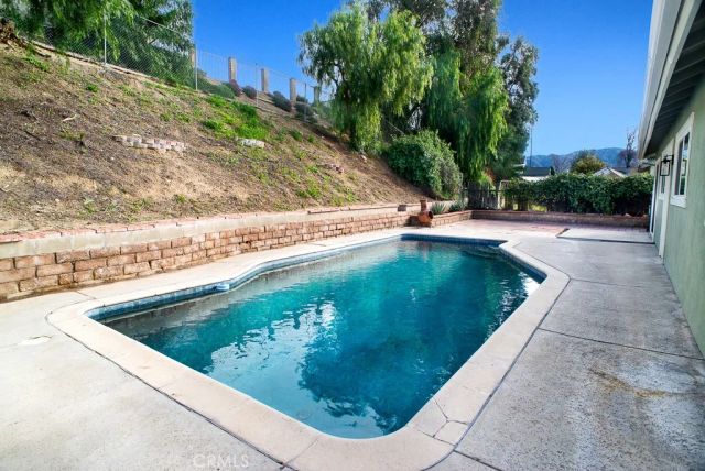 27522 Bernina, Canyon Country, CA 91351