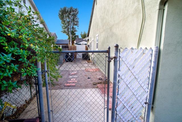 27522 Bernina, Canyon Country, CA 91351