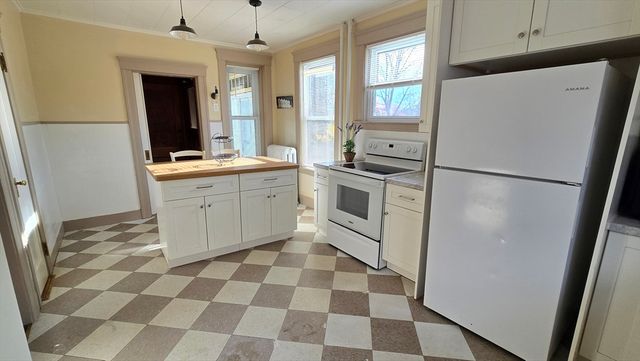 336 Burncoat Street, Worcester, MA 01606