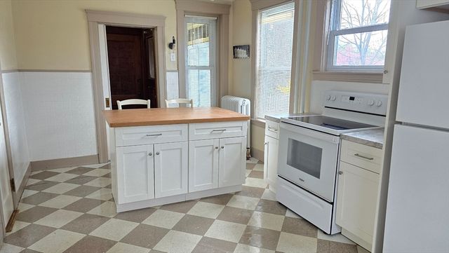 336 Burncoat Street, Worcester, MA 01606