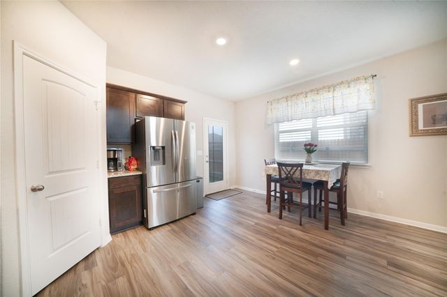 1228 Vogel DR, Georgetown, TX 78626