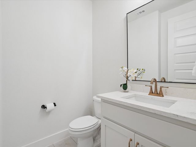 124 Aiden Drive, Waxahachie, TX 75165