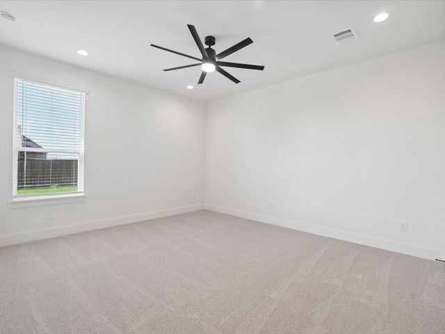 124 Aiden Drive, Waxahachie, TX 75165