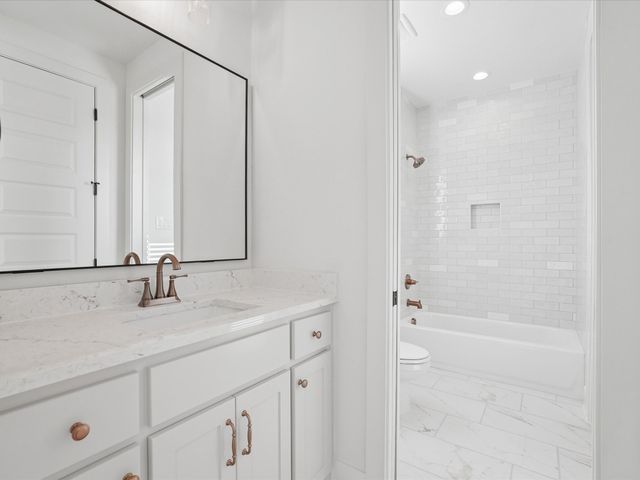 124 Aiden Drive, Waxahachie, TX 75165
