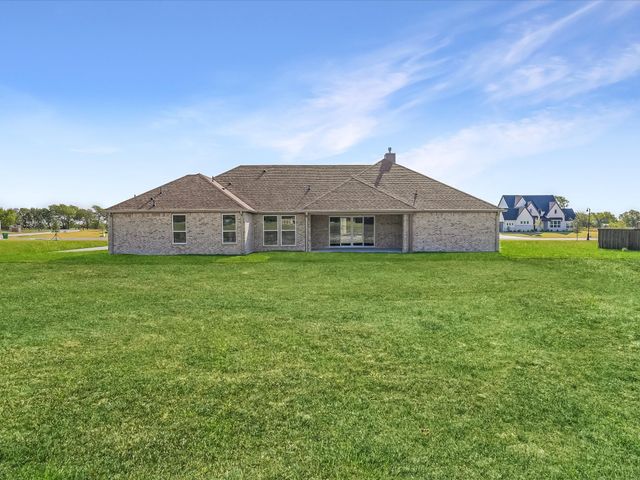 124 Aiden Drive, Waxahachie, TX 75165
