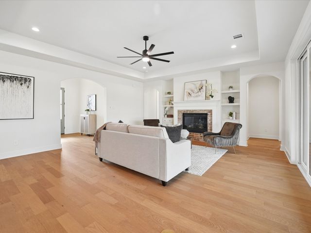 124 Aiden Drive, Waxahachie, TX 75165