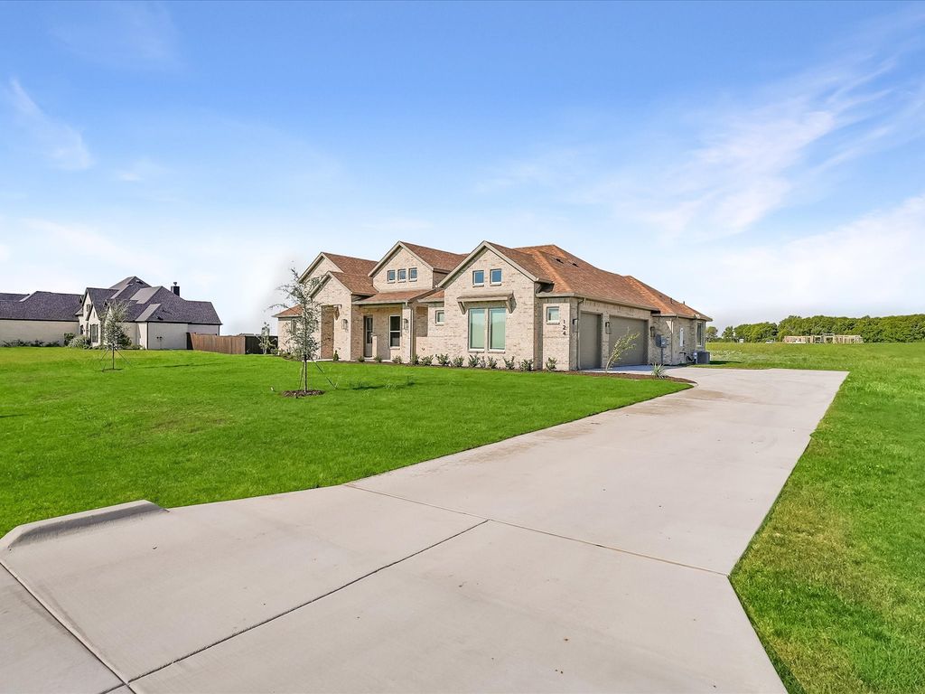 124 Aiden Drive, Waxahachie, TX 75165 — photo 2