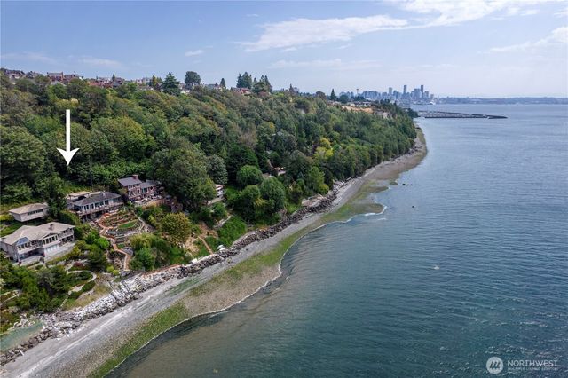 23 XX Perkins Lane W, Seattle, WA 98199