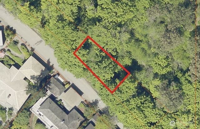 23 XX Perkins Lane W, Seattle, WA 98199