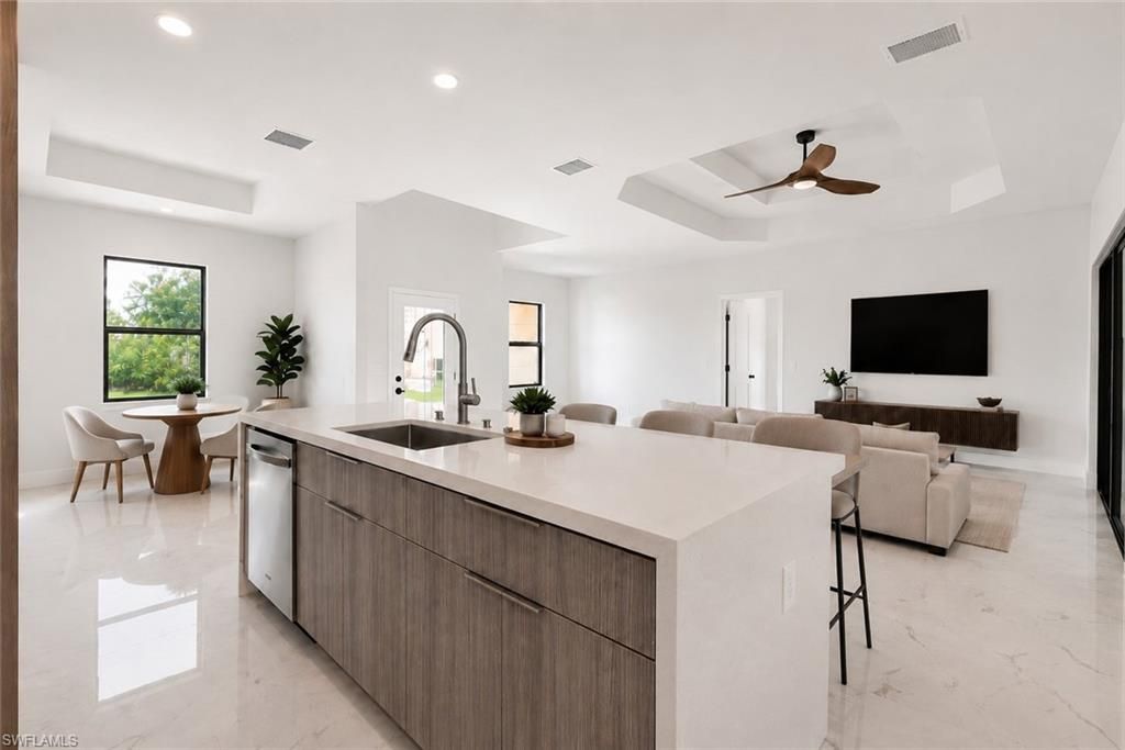3728 9th ST W, LEHIGH ACRES, FL 33971 — photo 2