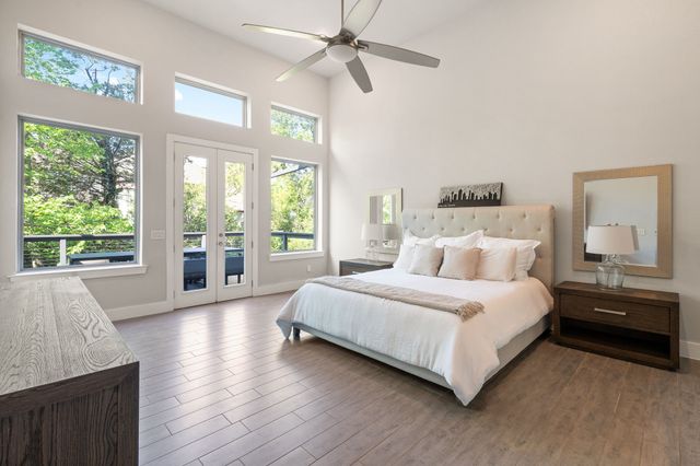 2715 White Oak Drive, Grapevine, TX 76051