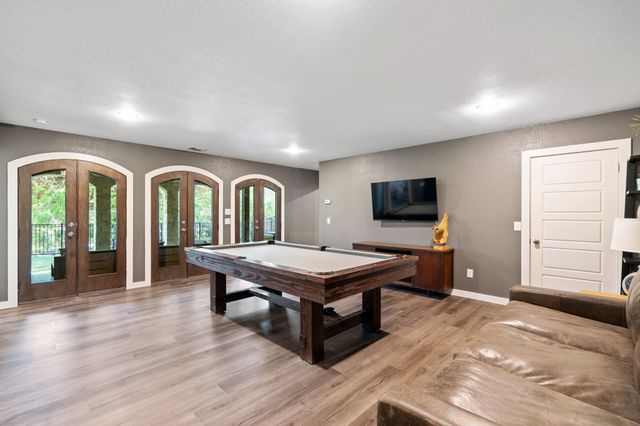 2715 White Oak Drive, Grapevine, TX 76051