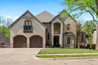 2715 White Oak Drive, Grapevine, TX 76051