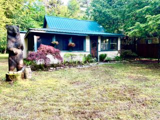 847 Lake Avenue, Lake Luzerne, NY 12846