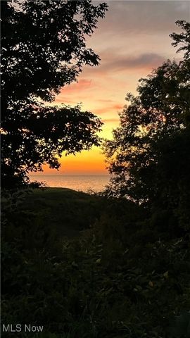 5205 Lake Road W, Ashtabula, OH 44004