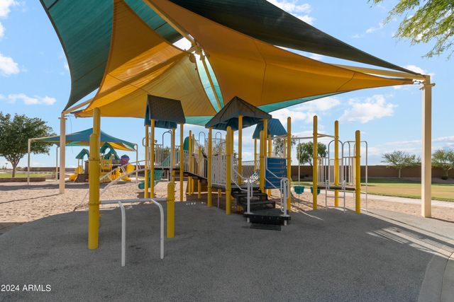 38135 W CAPRI Avenue, Maricopa, AZ 85138