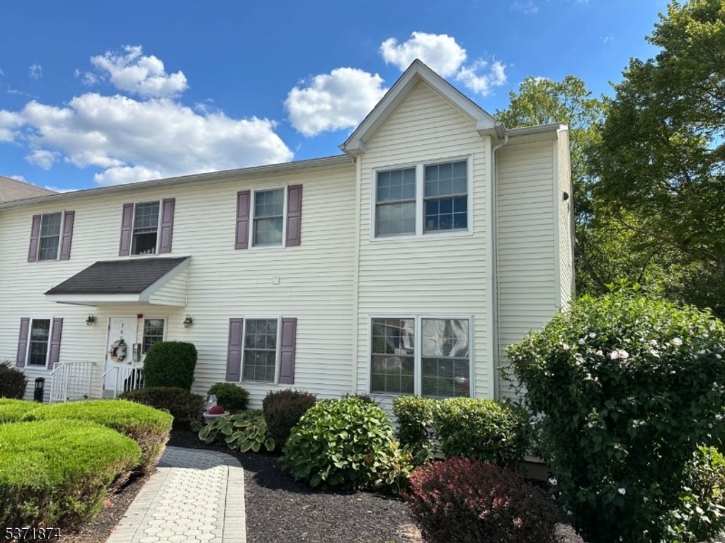 701 Clark Rd 701, Lebanon Boro, NJ 08833