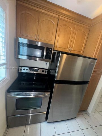 401 Collins Ave 21, Miami Beach, FL 33139