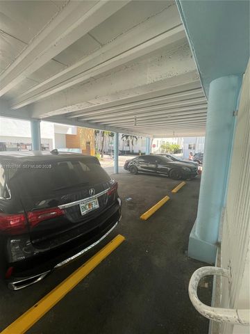 401 Collins Ave 21, Miami Beach, FL 33139