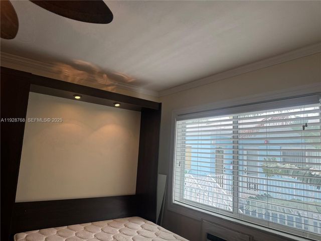 401 Collins Ave 21, Miami Beach, FL 33139