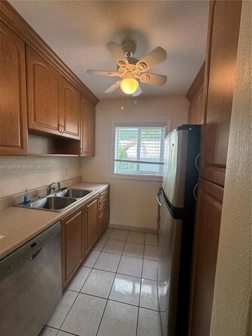 401 Collins Ave 21, Miami Beach, FL 33139