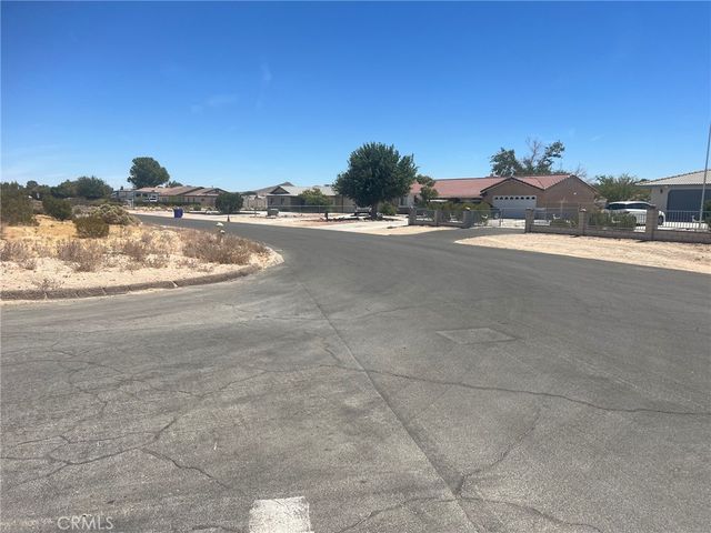 13741 Branding Iron, Helendale, CA 92342