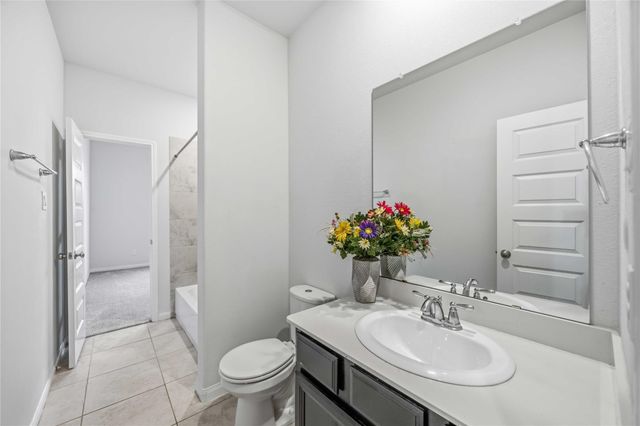 2425 Temple Crag Drive, Rosharon, TX 77583
