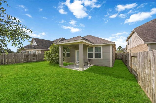 2425 Temple Crag Drive, Rosharon, TX 77583