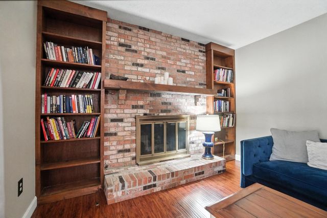 6377 Hilltop Avenue, Reynoldsburg, OH 43068