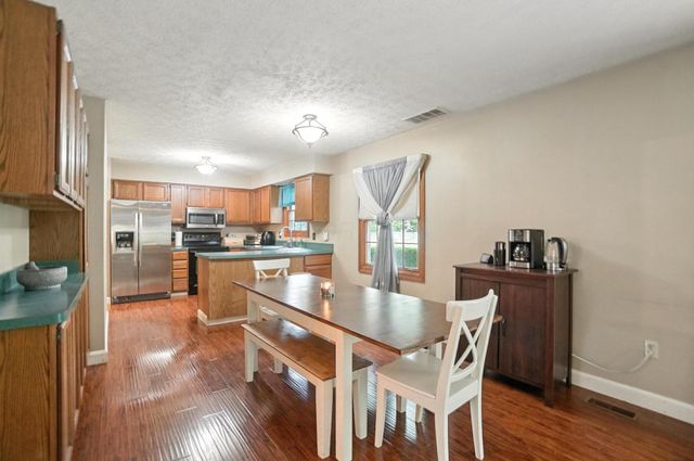 6377 Hilltop Avenue, Reynoldsburg, OH 43068